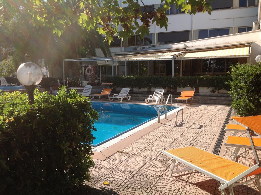 Hotel Anxanum Lanciano Ngoại thất bức ảnh